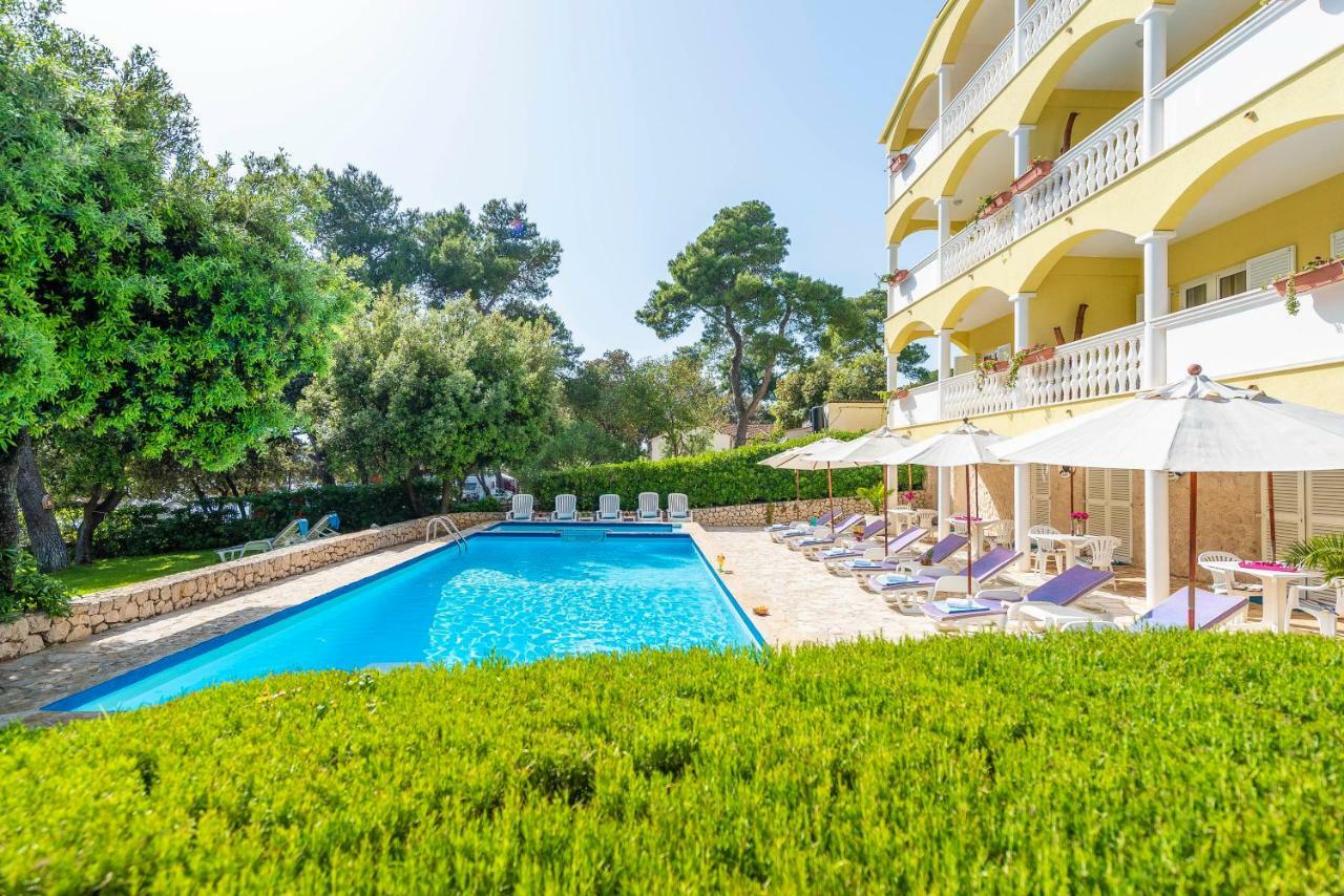 Villa Nela Petrcane Eksteriør billede