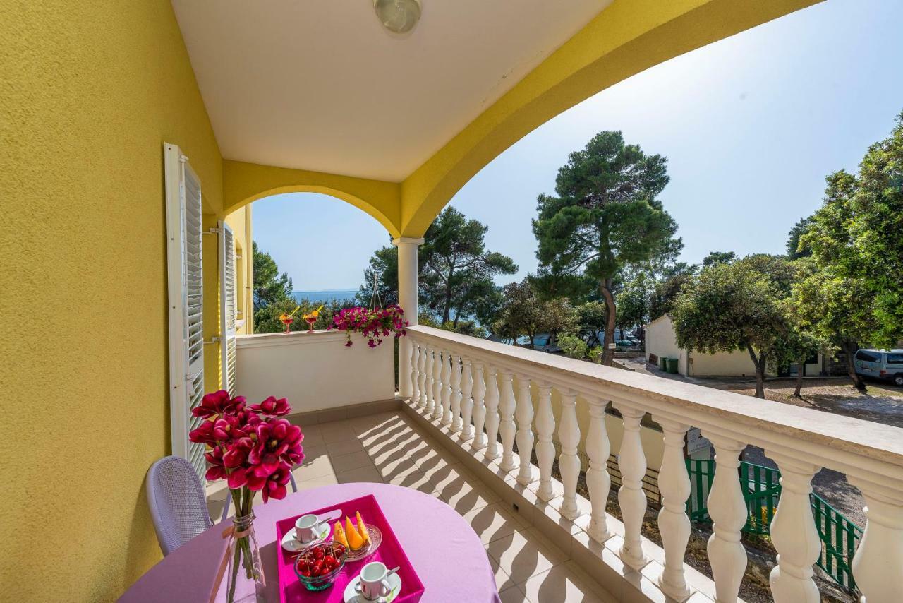 Villa Nela Petrcane Eksteriør billede